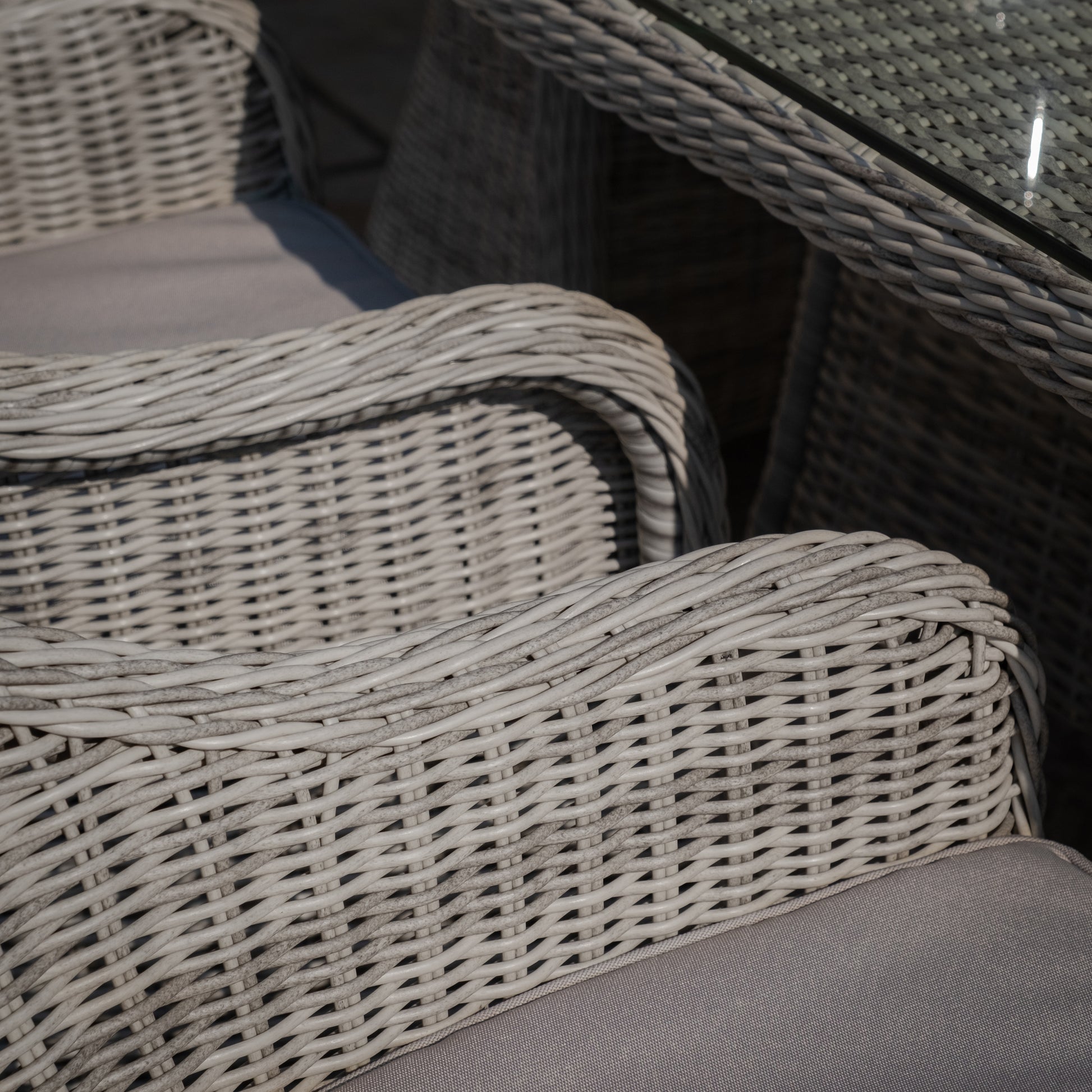 Maze - Oxford 6 Seat Oval Dining Set with Heritage Dining Chairs & Woven Lazy Susan - Blythe Living