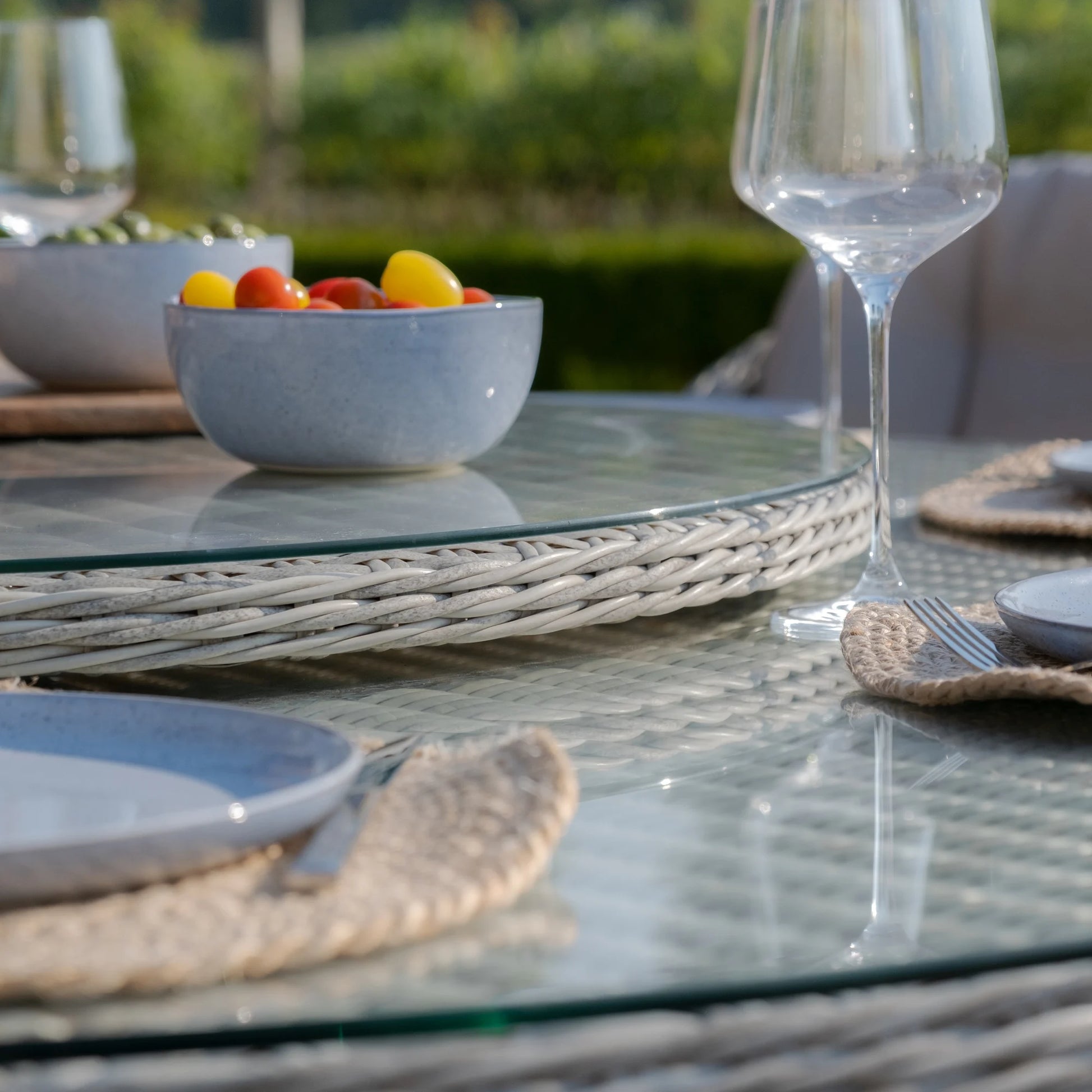 Maze - Oxford 8 Seat Round Dining Set with Heritage Dining Chairs & Woven Lazy Susan - Blythe Living