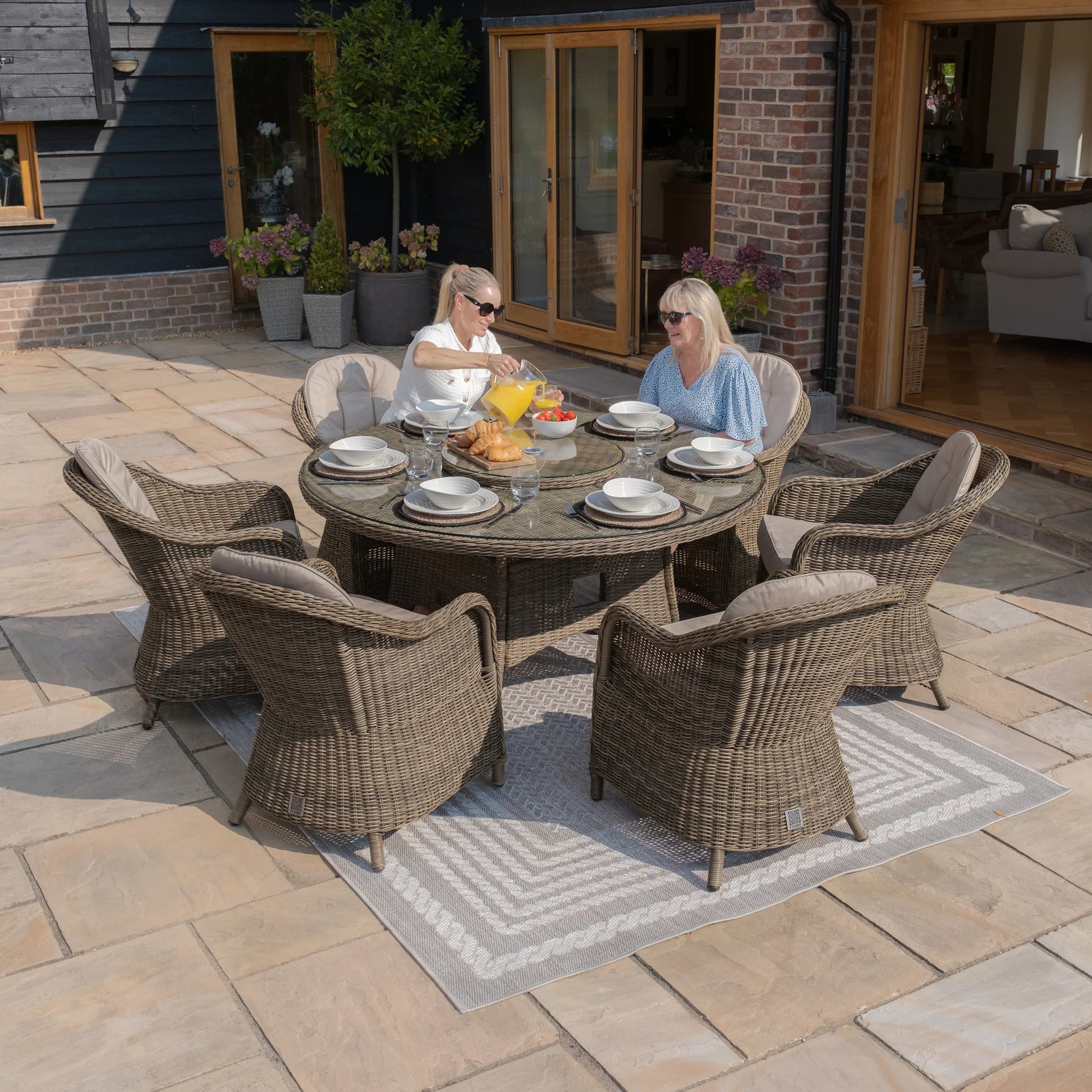 Maze - Winchester 6 Seat Round Dining Set with Heritage Dining Chairs & Woven Lazy Susan - Blythe Living