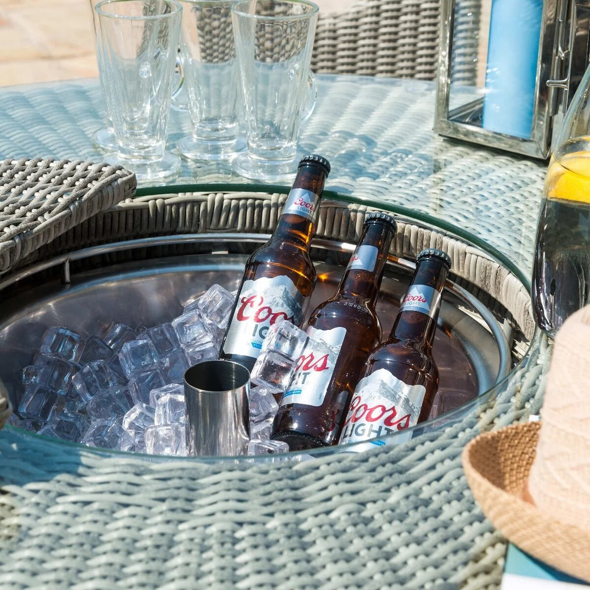 Maze - Oxford 6 Seat Round Rattan Bar Set with Ice Bucket - Blythe Living