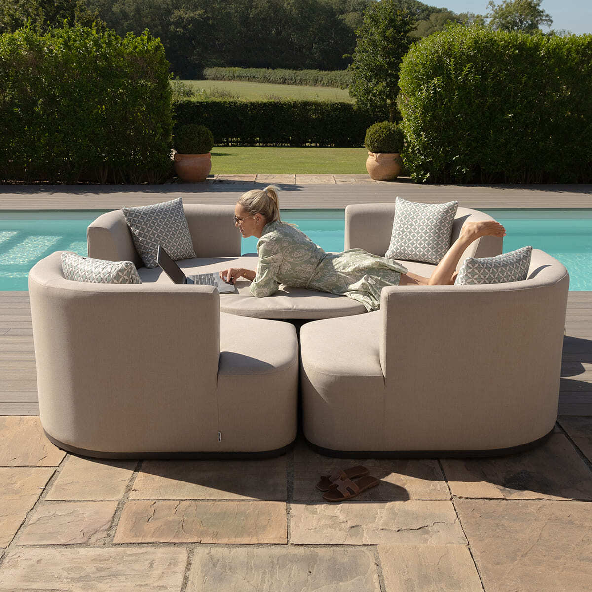 Maze - Outdoor Fabric Snug Lifestyle Suite with Rising Table - Oatmeal - Blythe Living