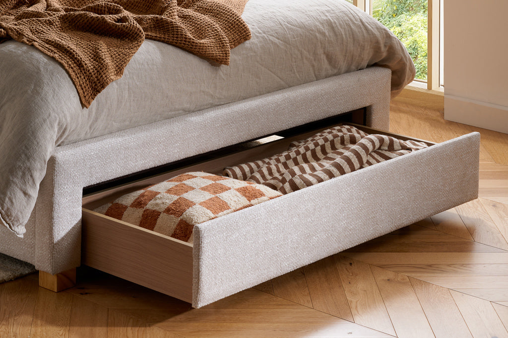 Arabella Bed