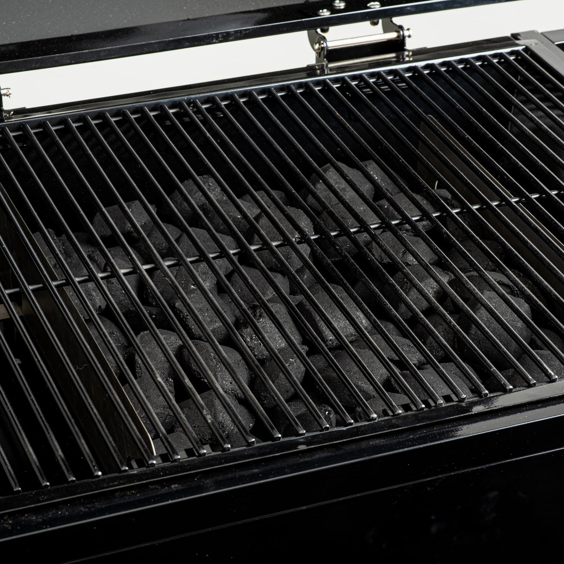 Best Quality Roast Box 650 Charcoal Barbecue Online
