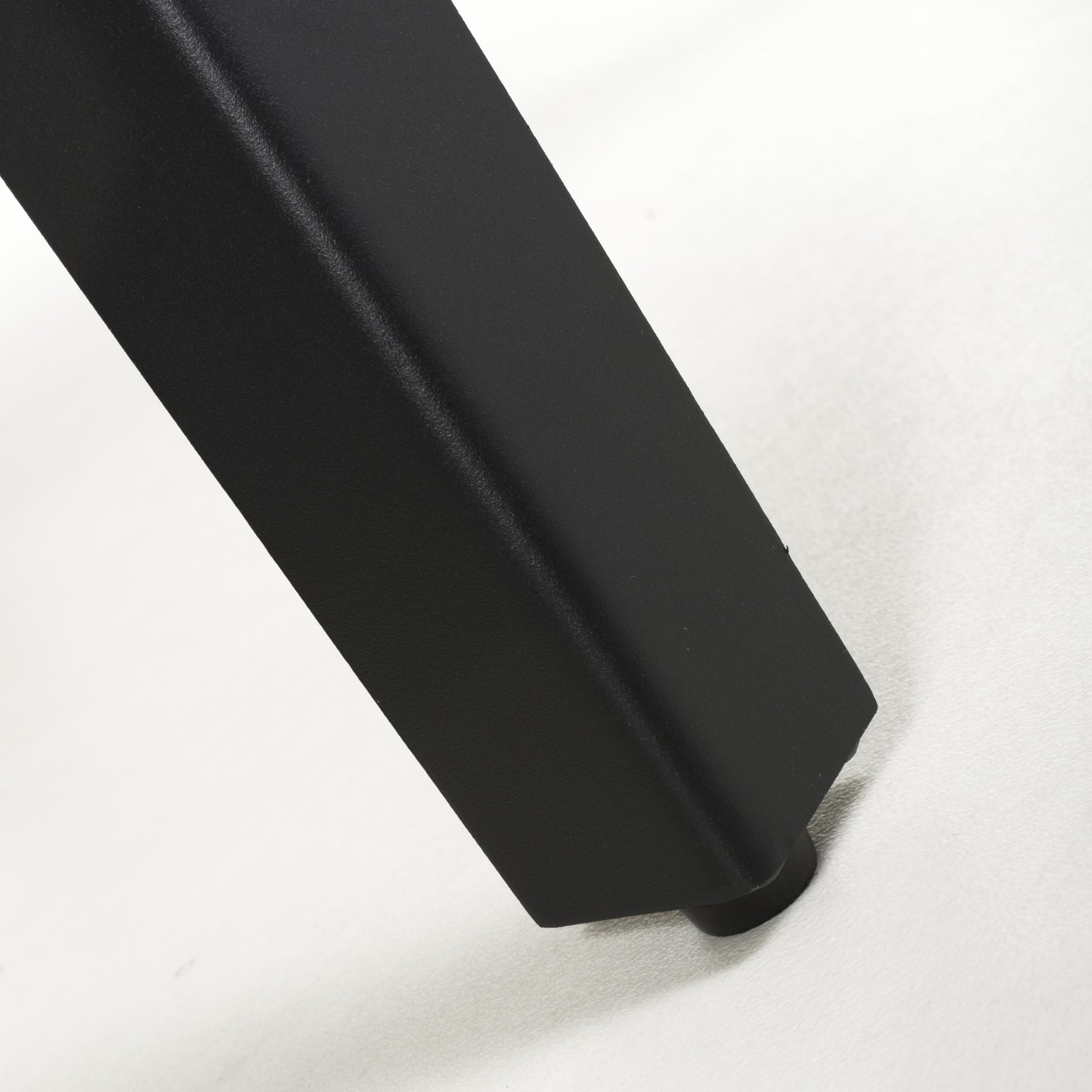 Discover Nassau dining table for sale UK
