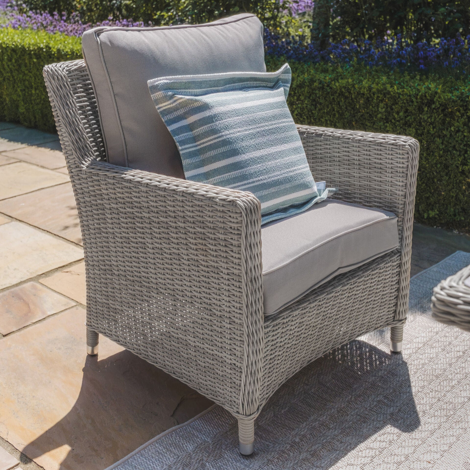 Elegant Maze Oxford Rattan Sofa Dining Set with Ice Bucket with rising table, ideal to buy for luxury patio dining