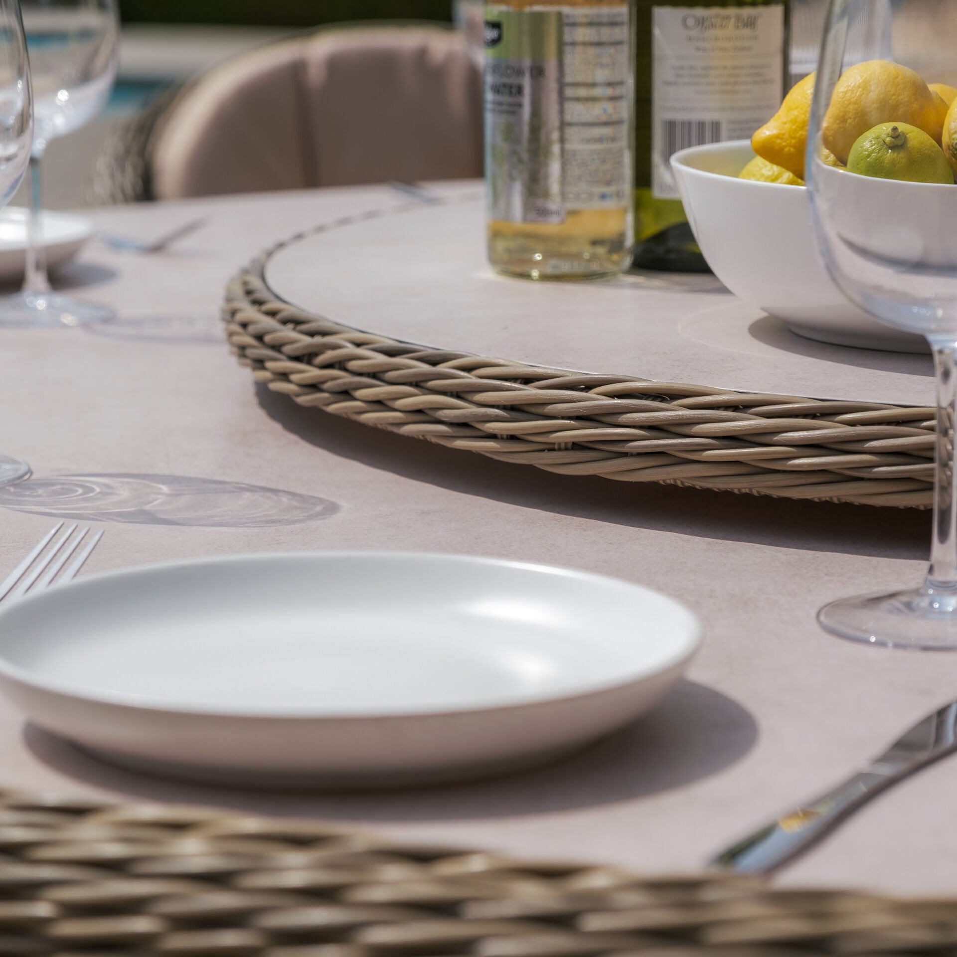High quality powder coated aluminum frame rattan round table and 8 heritage chairs UK