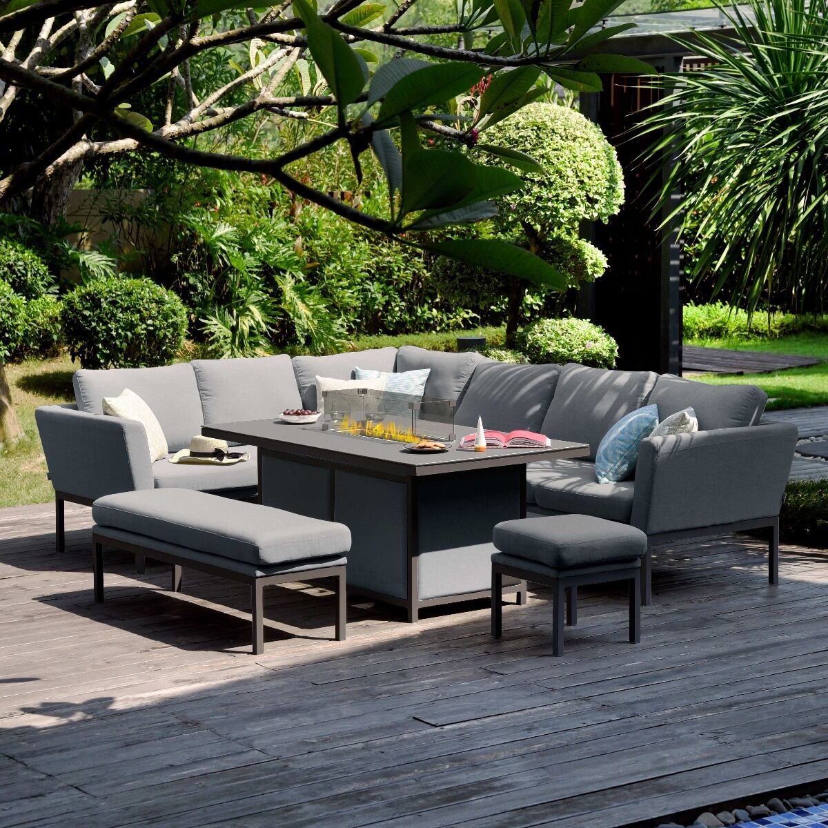 Maze - Outdoor Fabric Pulse Rectangular Corner Dining Set with Fire Pit Table - Flanelle