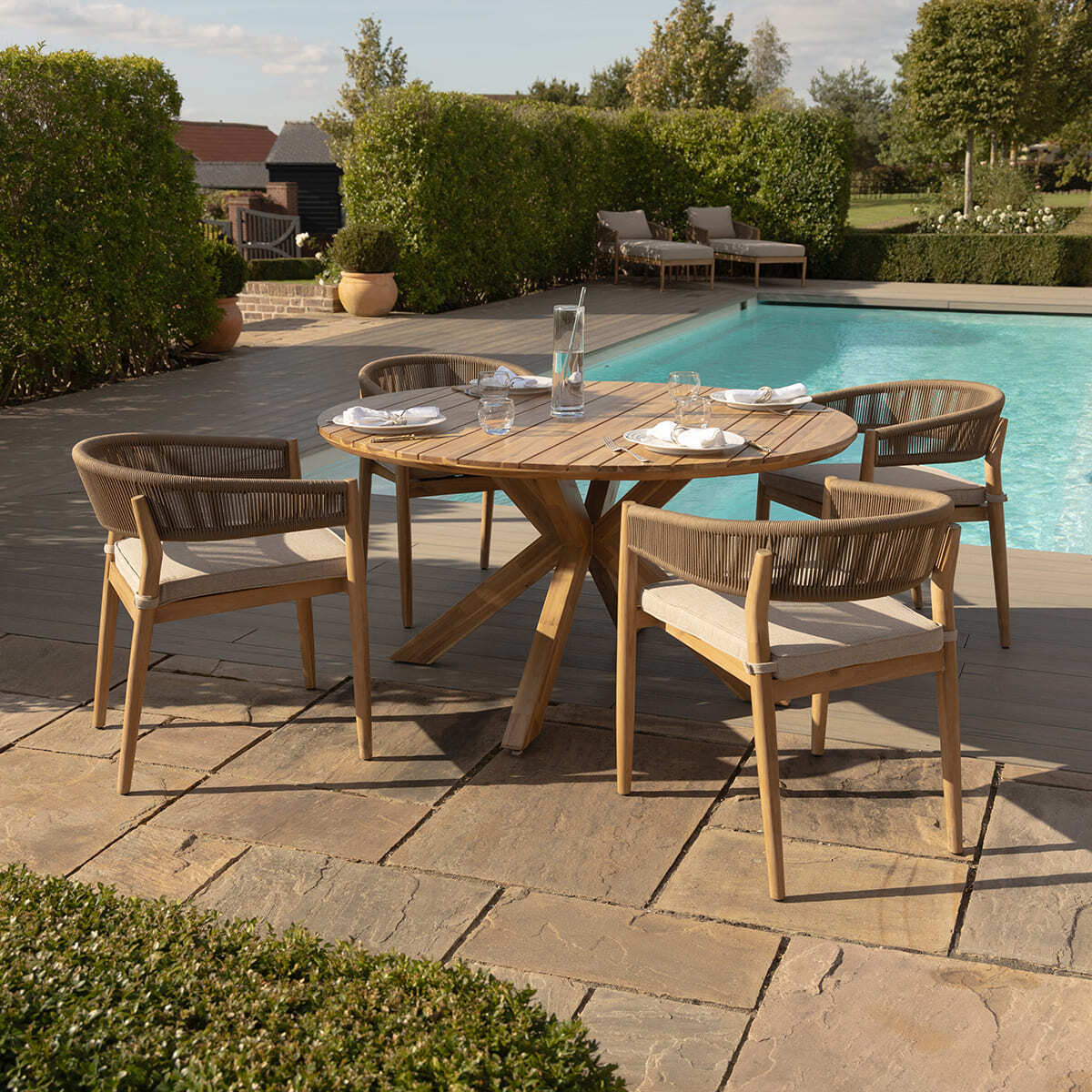Maze - Porto Rope Weave 4 Seat Round Dining Set