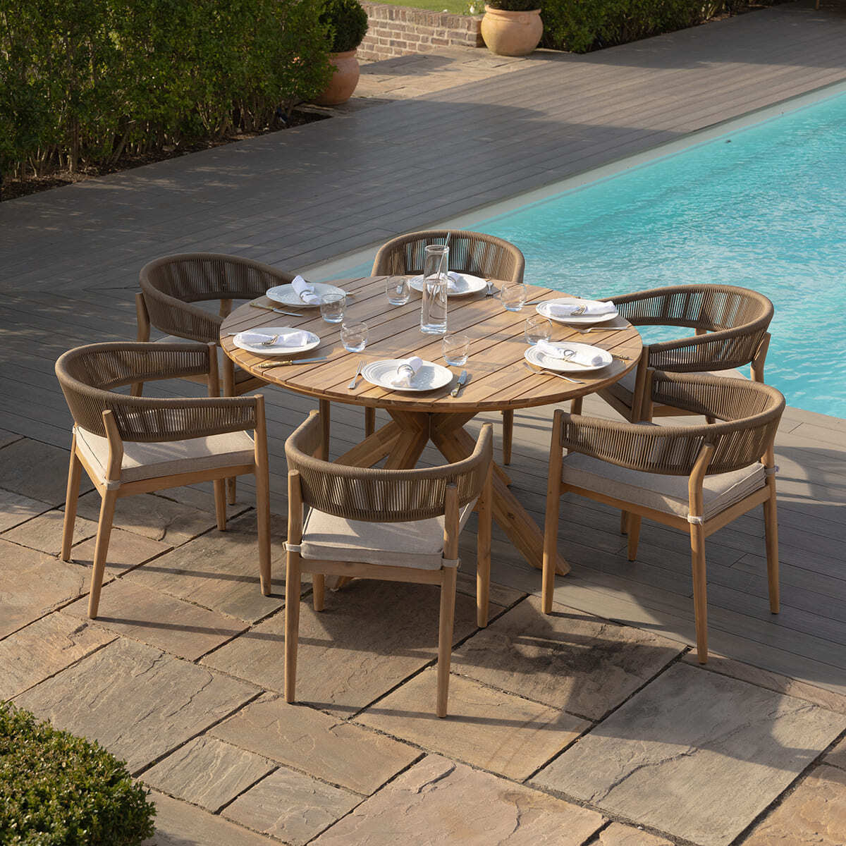Maze - Porto Rope Weave 6 Seat Round Dining Set