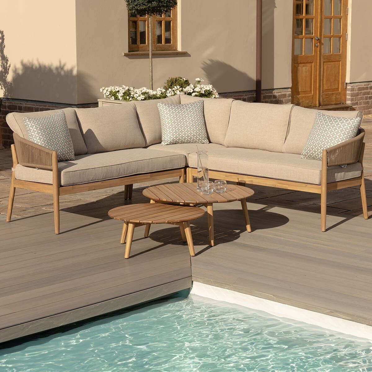 Maze - Porto Rope Weave Corner Sofa Set with Pair of Round Coffee Tables