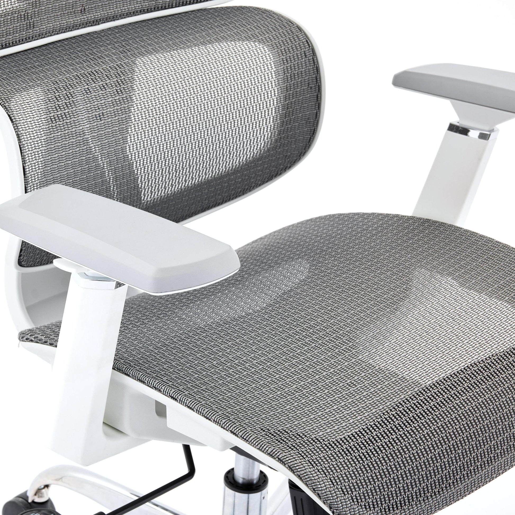 Order ergonomic mesh office chair online UK