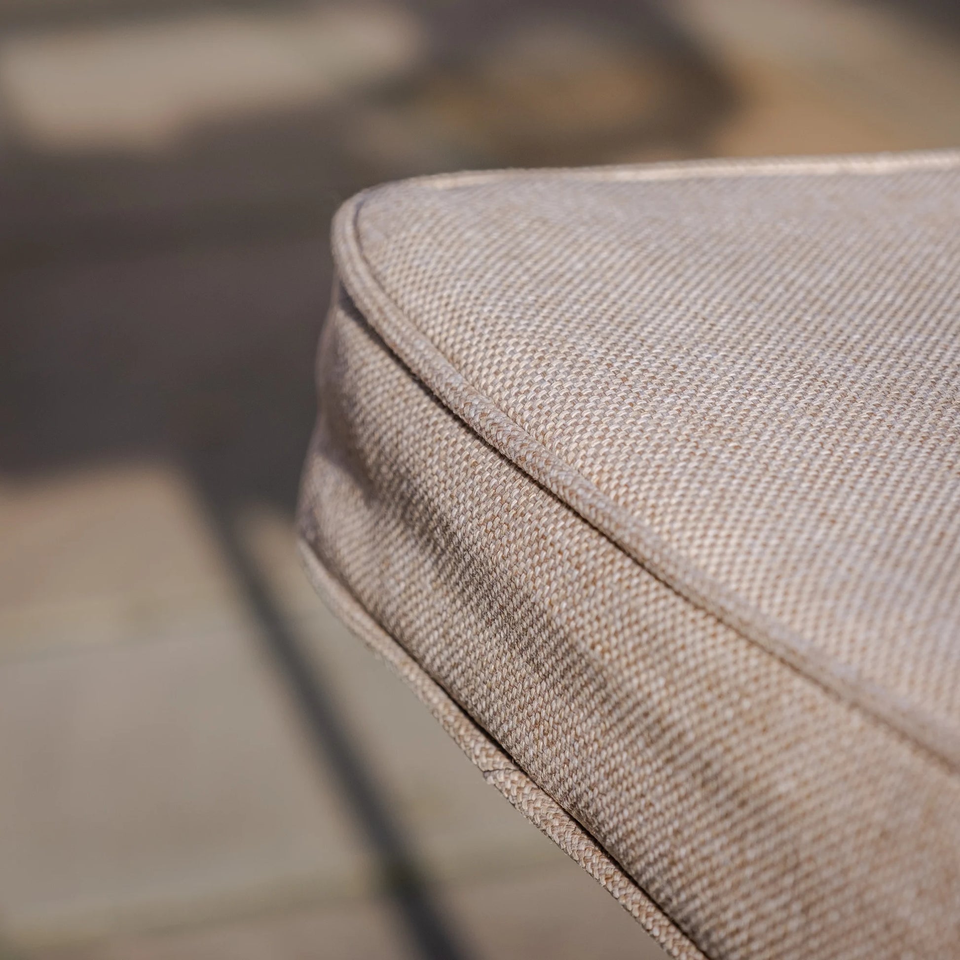 Order luxury outdoor dining furniture online UK
