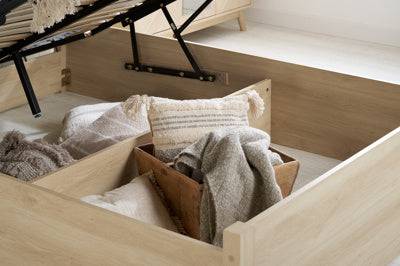 SHOP HERRINGFORD OTTOMAN OAK BED