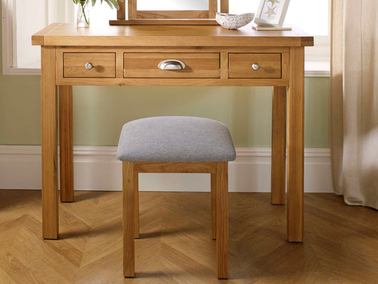 Woburn Stool Oak Veneers